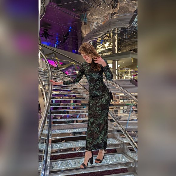 Meet your Posher, Niki - Picture 10 of 11